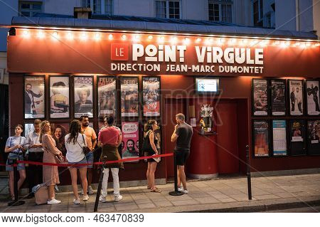 Paris, France - August 27 2022: People Walking And Queueing For Point Virgule Theatre In The Evening