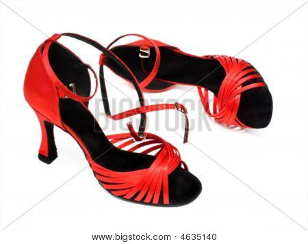 Czerwone buty taneczne
