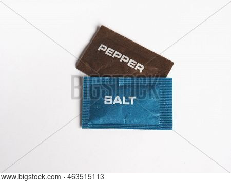 Single Dose Salt And Pepper Sachet