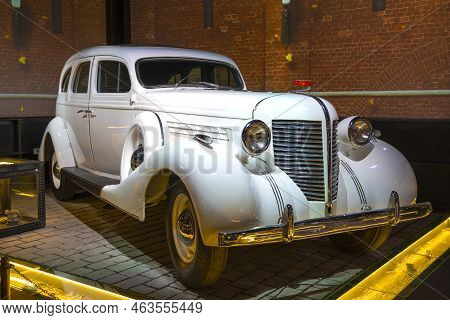 Moscow, Russia - August 17, 2022: Soviet Car Zis-101a Of 1941 A Exhibit Of The Museum 