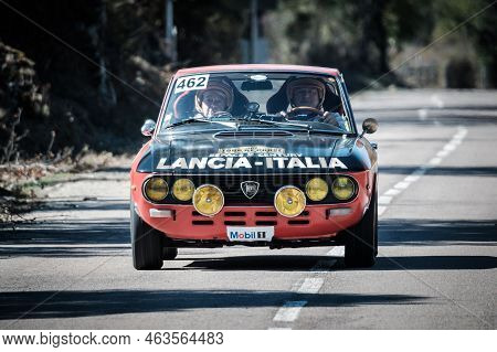 Novella, Corsica, France - 7th October 2022: Georges-henri Denuziere And Danielle Denuziere Compete 
