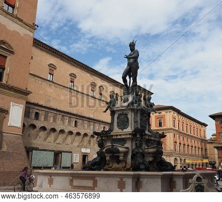 Neptune Fountain In Bologna
