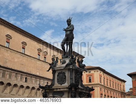 Neptune Fountain In Bologna