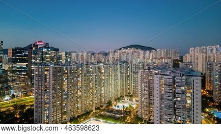23 Jan 2022 The Large Residentia Area, Laguna Plaza, Hong Kong