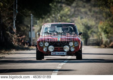 Novella, Corsica, France - 7th October 2022: Karsten Wohlenberg And Patricia Leidig Compete In Their
