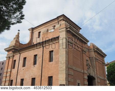 Porta Galliera In Bologna