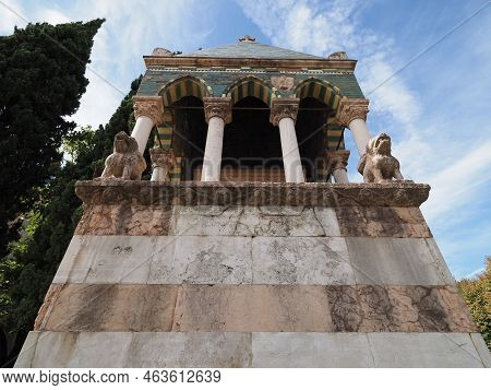 Sepolcri Dei Glossatori Graves At San Francesco Transl. St Franc