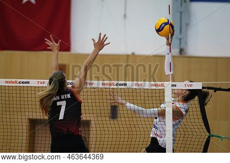 Istanbul, Turkey - May 03, 2022: Kiera Van Ryk In Action During Eczacibasi Dynavit Vs Turk Hava Yoll
