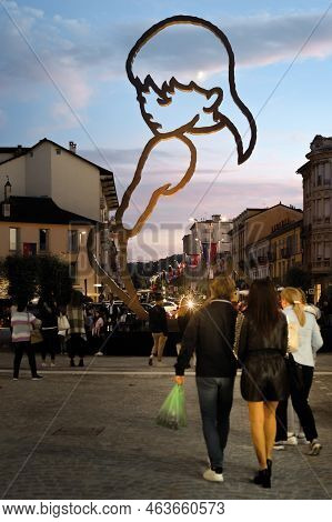 Alba, Italy - October 2, 2022: Alba, Fountain And Girl Sculpture By The Artist Valerio Berruti In Pi