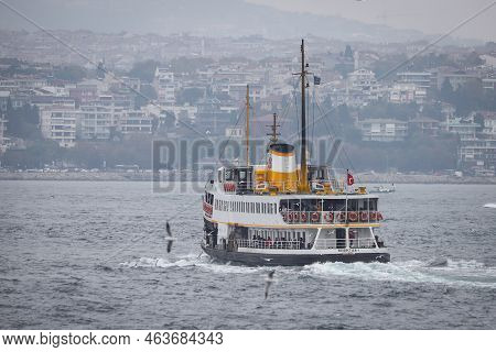 Istanbul, Turkey - November 07, 2021: Sehir Hatlari Ferry In Bosphorus Strait. Sehir Hatlari Was Est