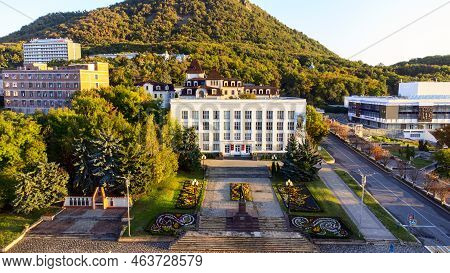 Russia, Stavropol Krai Zheleznovodsk, September 20, 2022, Administration Of The City Of Zheleznovods
