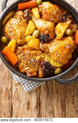 Gallo En Chicha Is A Traditional Chicken Dish That Is Popular In El Salvador, As Well As In Other Ce