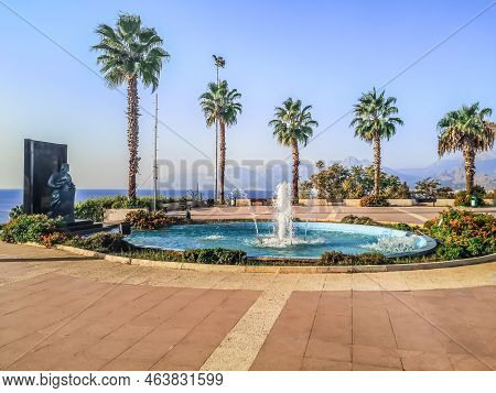 Antalya, Turkey - October 27, 2019: Fountain On Konyaalti Caddesi Promenade In Antalya. Seascape In 