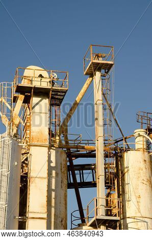 Gypsum, Plaster And Prefabricated Plaster Factory. Arinaga Industrial Park. Aguimes. Gran Canaria. C