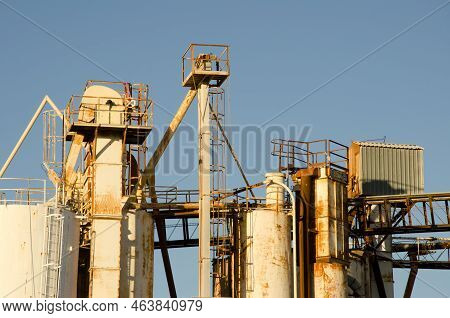 Gypsum, Plaster And Prefabricated Plaster Factory. Arinaga Industrial Park. Aguimes. Gran Canaria. C
