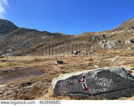 Mountaineering Signposts And Markings In The Mountainous Area Of The Alpine St. Gotthard Pass (gotth