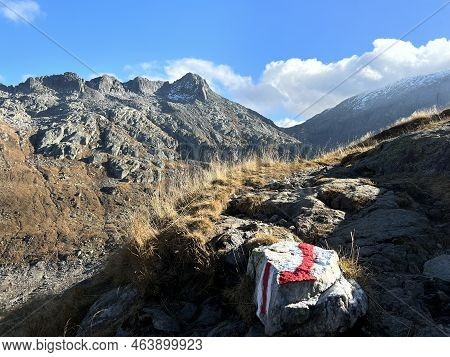 Mountaineering Signposts And Markings In The Mountainous Area Of The Alpine St. Gotthard Pass (gotth