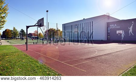Warsaw, Poland. 10 October 2022. Primary School Building Nr 404.