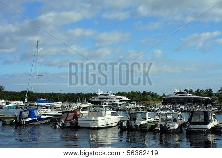 Ormeggi Yacht Club