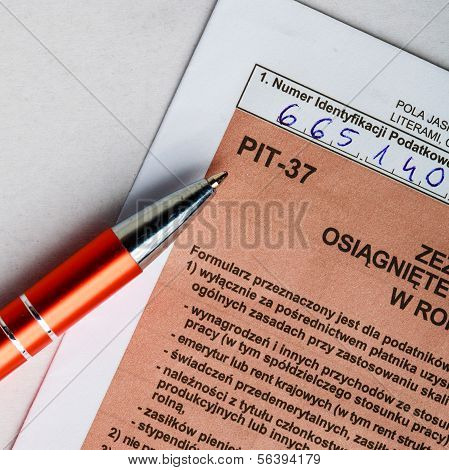 Filling In Polish Individual Tax Form Pit-37 For Year 2013