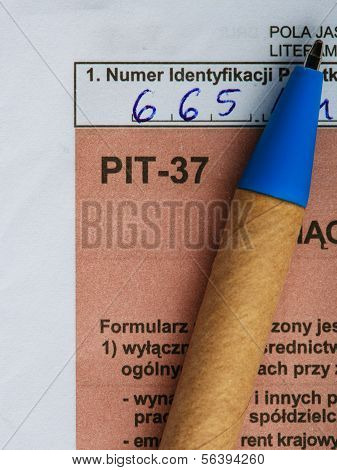 Filling In Polish Individual Tax Form Pit-37 For Year 2013