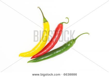 Färgade chilipeppar