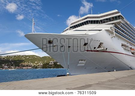 Cruise Ship.