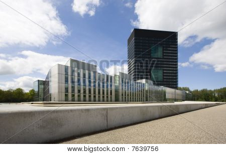 Edificio per uffici moderni