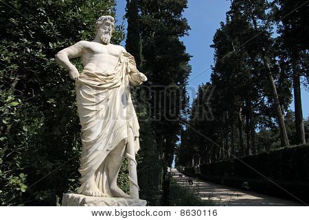 Marmorstatuen In den Boboli-Gärten In Florenz