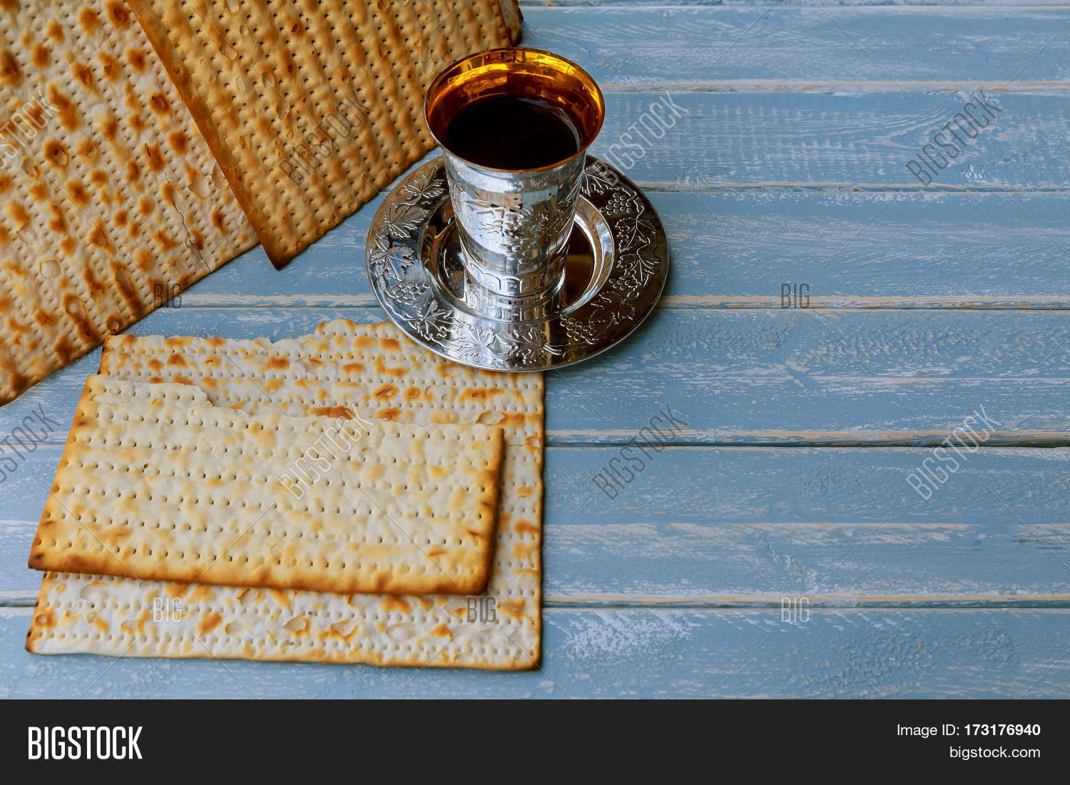 Passover Matzo Kiddush Image & Photo (Free Trial) | Bigstock