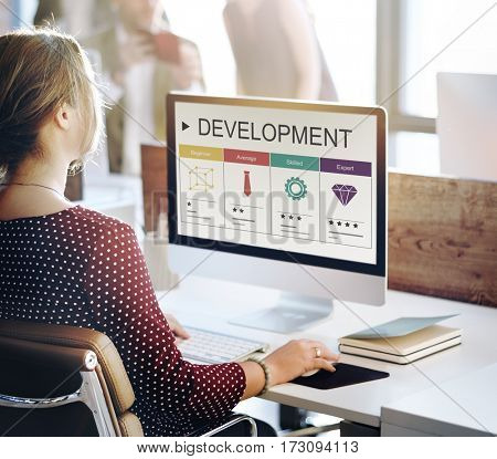 Development Performance Self-Improvement Ratings Icon