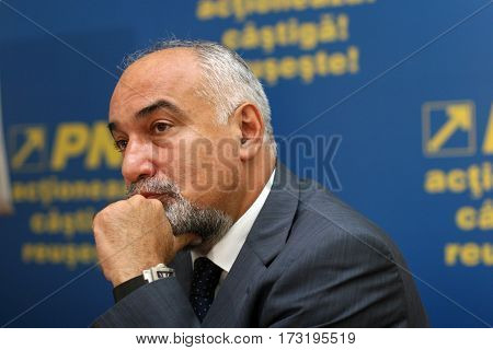 Varujan Vosganian