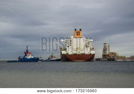LNG TANKER - Great tanker in the port of Swinoujscie