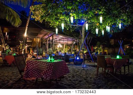 Koh Phangan thailand 26.09.2015 - Dinner underneath stars palm trees beautiful bar restaurant