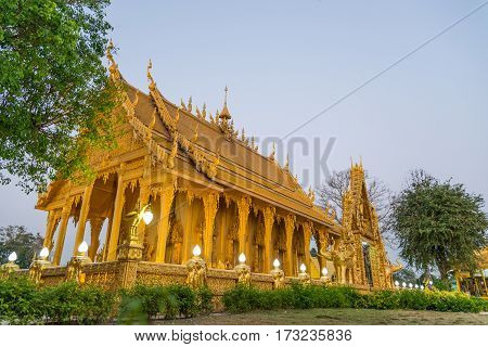 Wat Paknam Joelo Architecture Temple All Gold Color And Evenings Sky At Bangkla, Chachoengsao, Thail