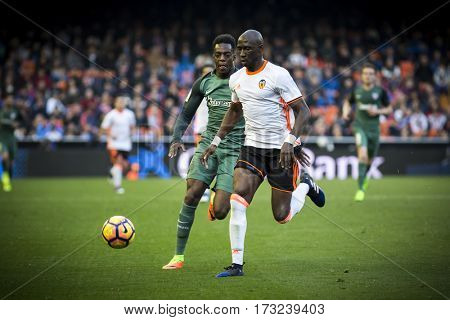 VALENCIA, SPAIN - FEBRUARY 19: (R) Mangala (L) Williams during La Liga soccer match between Valencia CF and CD Athletic Club Bilbao at Mestalla Stadium on February 19, 2017 in Valencia, Spain