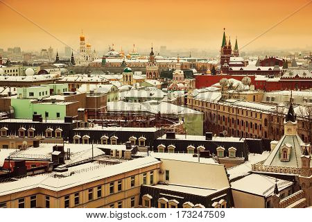 Horizon and views of the city of Moscow. View of the historic center in the Kremlin's side