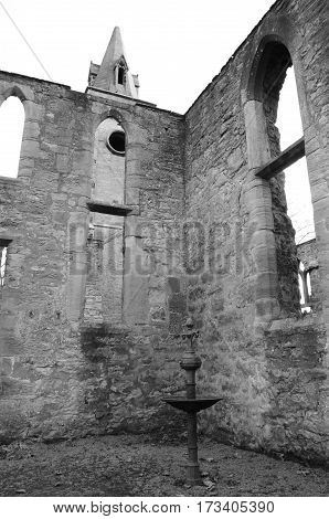 A view of the ruins of an old church in Bo'Ness