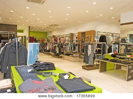 Shop Mode Kleid