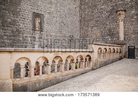 the courtyard near the main entrance to the Dubrovnik Old Town Croatia
