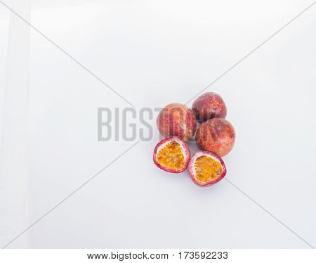 Passion Fruit Fruits are rich in nutrients high medicinal properties.