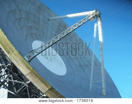Goonhilly parabol
