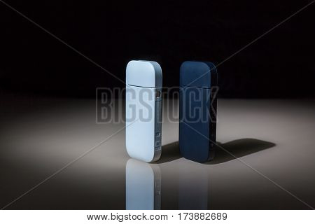 New technology of electronic cigarettes system of heating of tobacco of IQOS