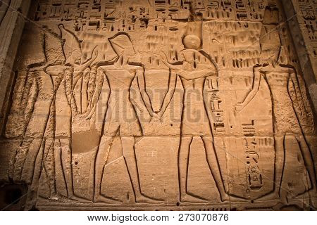 Image Of The Egyptian Pharaoh And The Gods In The Temple Of Medina Habu.