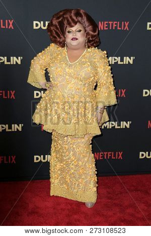 LOS ANGELES - DEC 6:  Ginger Minj at the 