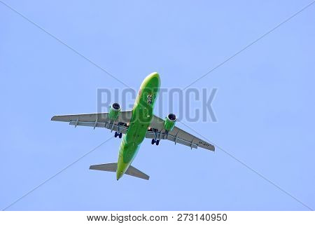 Russia, Moscow - July, 2017: Airbus A319-114 (airbus A319) (onboard Number Vp-btt) Of Siberia Airlin