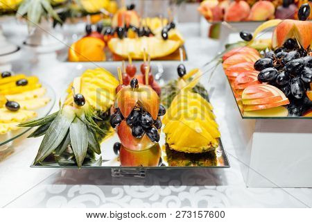 Luxury Wedding Catering.  Delicious Candy Bar At Wedding Recepti