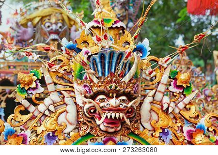 Traditional Balinese Temple Old Decoration For Religious Holiday Festival And Ceremony - Carved Hind
