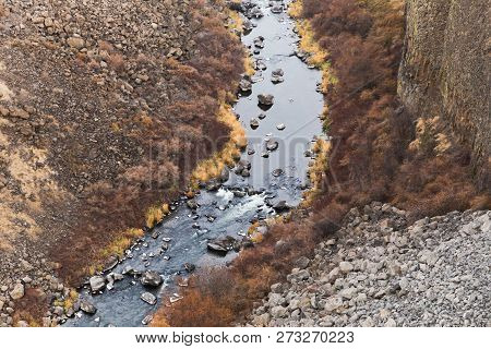 Crooked River At Peter Skene Ogden Park In Oregon