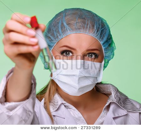forsker i laboratoriet isolatated